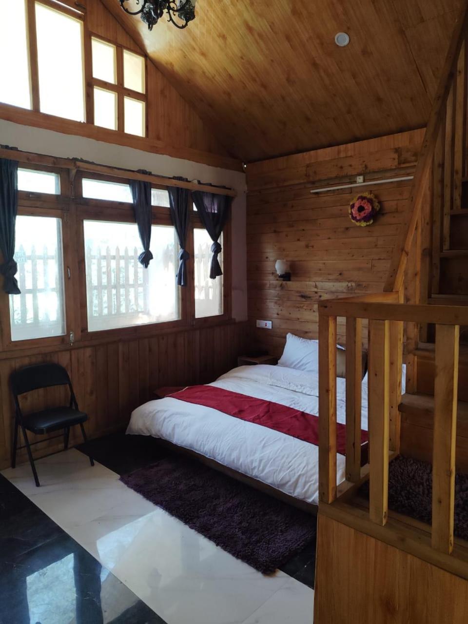 Matri Pitri Cottage Matiana Eksteriør billede