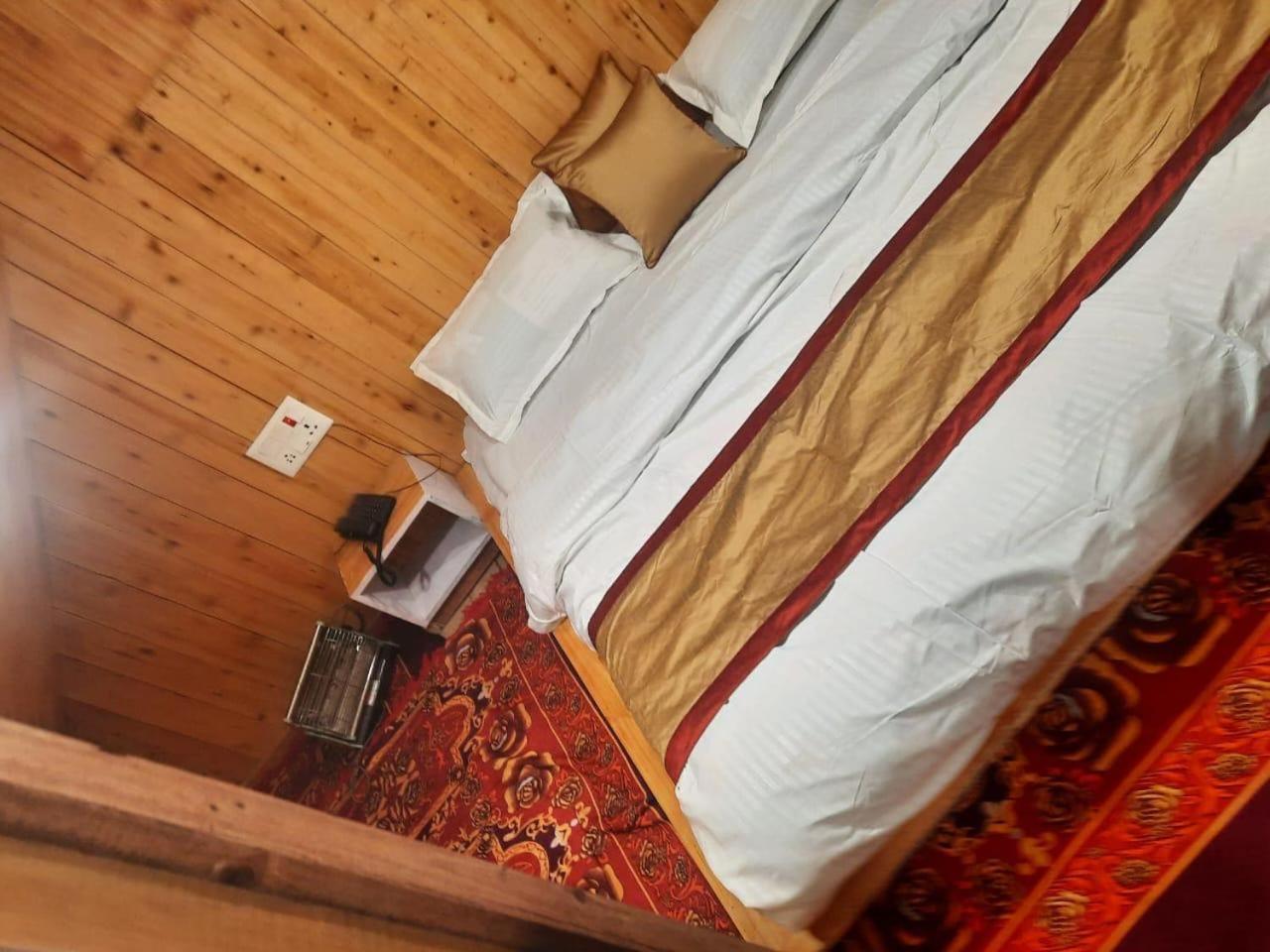 Matri Pitri Cottage Matiana Eksteriør billede